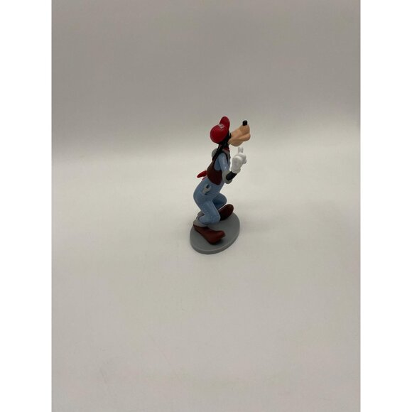 Disney Goofy Mechanic Figurine: Gas Station Playset Character for Kids' - Picture 5 of 7